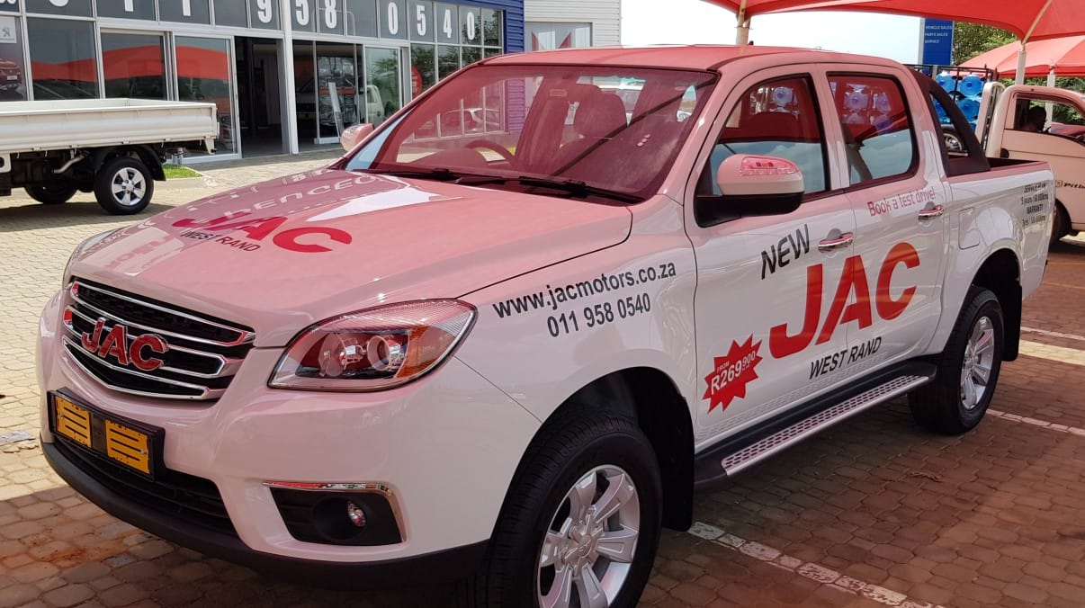 Vehicle Branding 27